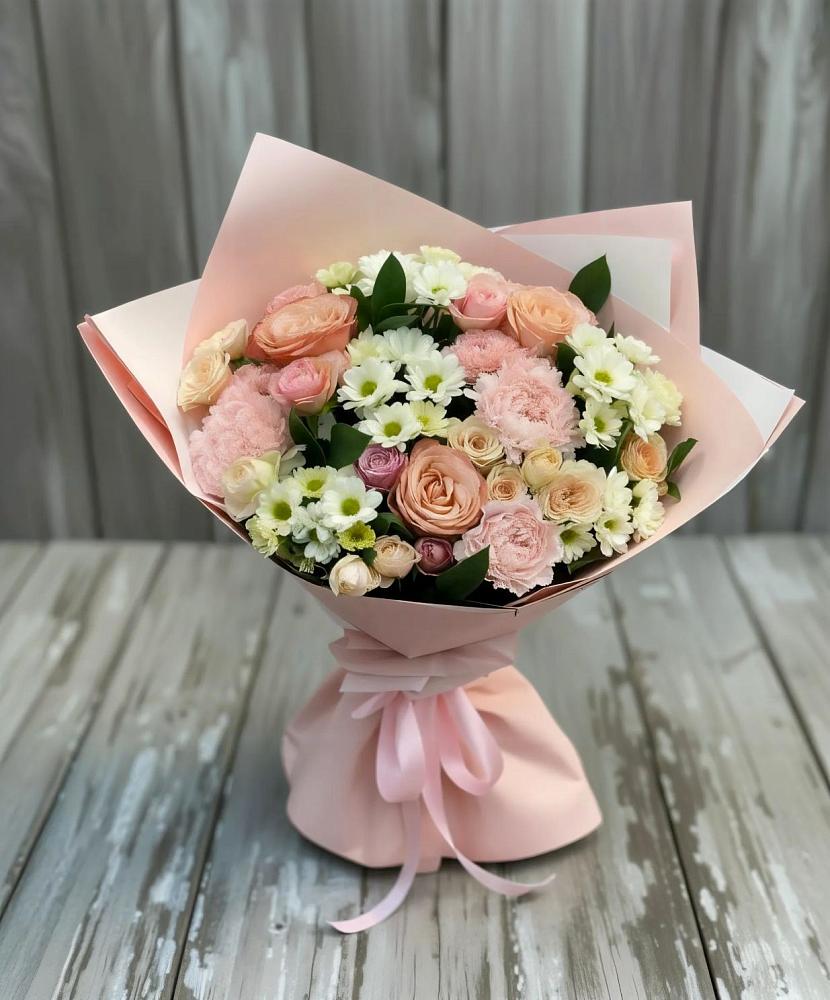 Букет цветов из: Гвоздики, Розы и Хризантемы в Железногорске-Илимском