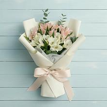 Букет цветов из:  Альстромерии в Железногорске-Илимском