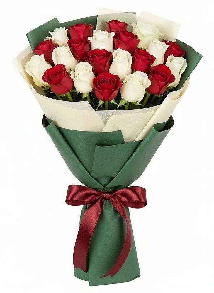 Букет Микс из красных и белых роз в Железногорске-Илимском