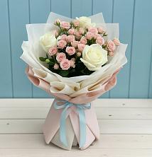 Букет цветов из:  Розы в Железногорске-Илимском