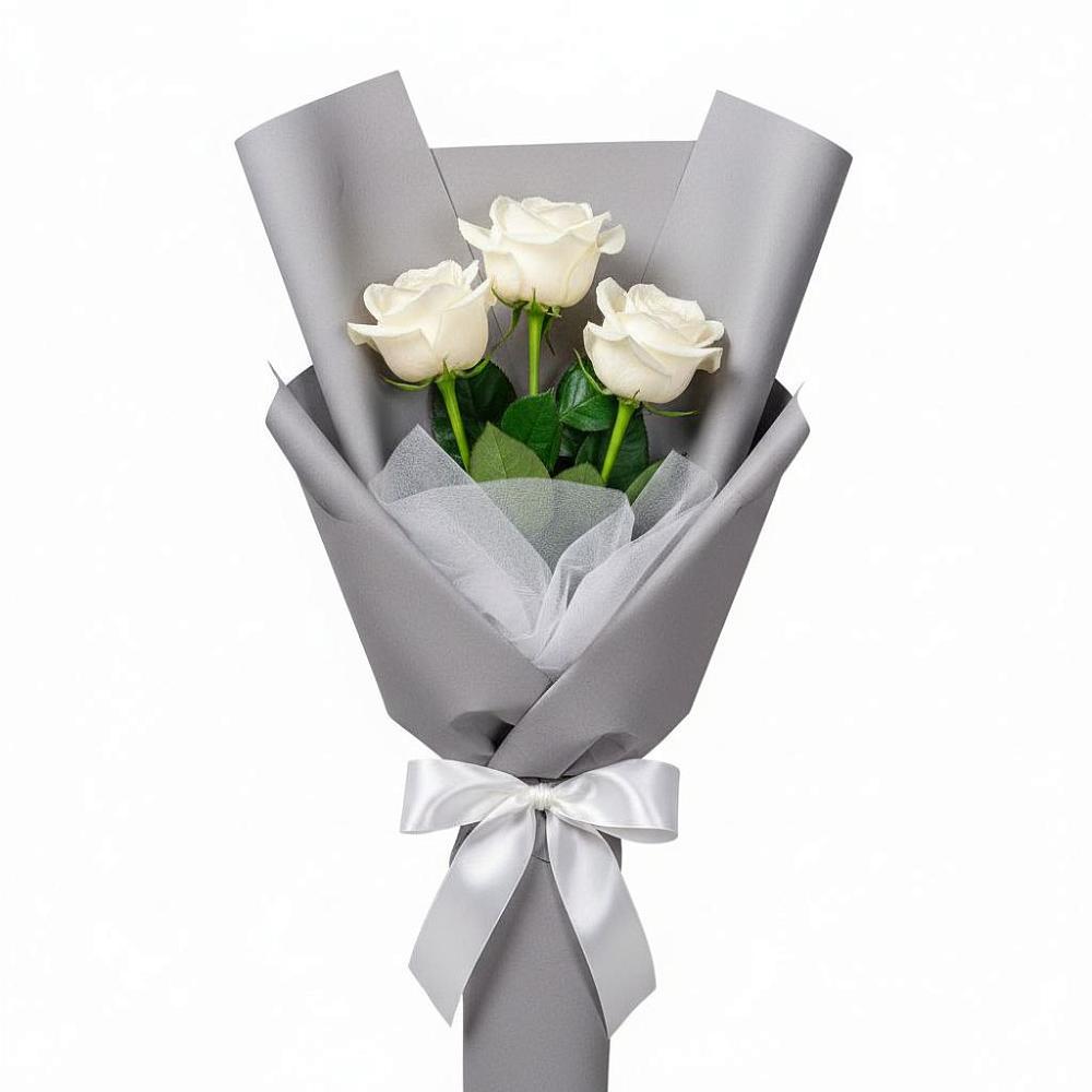 Букет 3 белые розы в Железногорске-Илимском