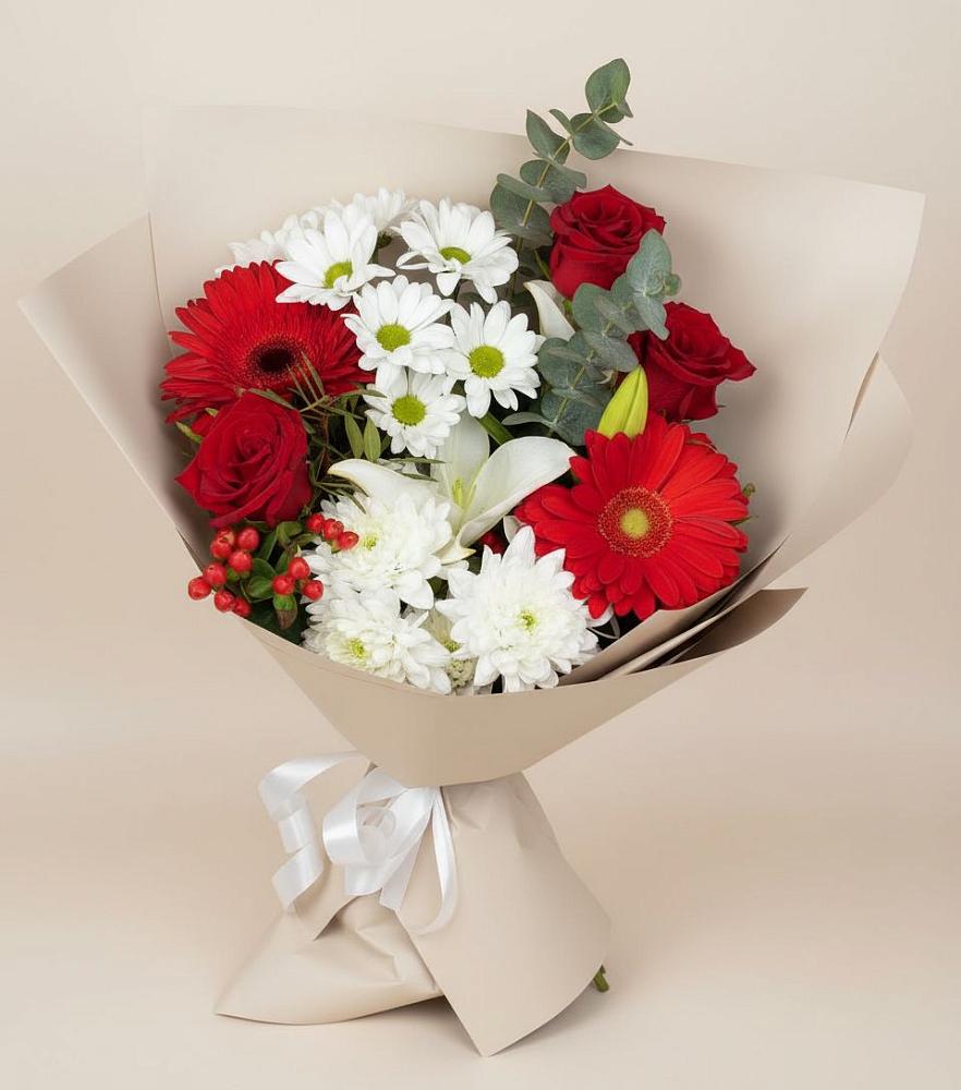 Букет цветов из: Розы, Хризантемы, Герберы и Лилии в Железногорске-Илимском