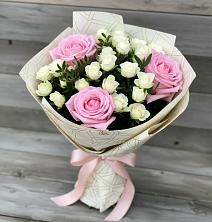 Букет цветов из:  Розы в Железногорске-Илимском