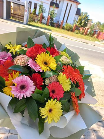 Букет цветов из: Герберы в Железногорске-Илимском