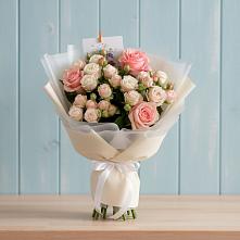 Букет цветов из:  Розы в Железногорске-Илимском