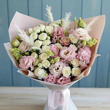 Букет цветов из:  Альстромерии и Розы в Железногорске-Илимском