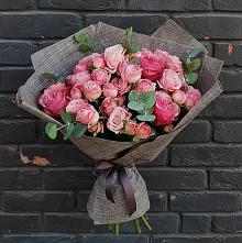Букет цветов из:  Розы в Железногорске-Илимском